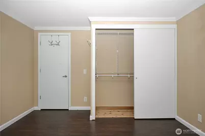 15253 Pine Drive, Renton, WA 98058 - Photo 18