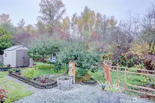 2725 E Fir St, Mount Vernon, WA 98273 - Photo 10