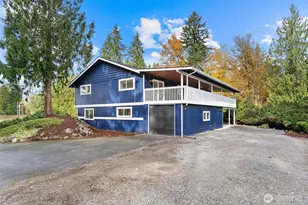 11402 234th St E, Graham, WA 98338 - Photo 2