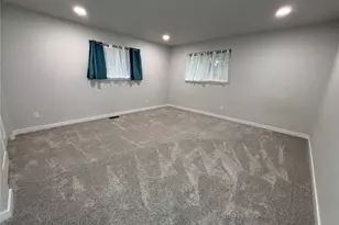 8582 Long Lake Rd SE, Port Orchard, WA 98367 - Photo 22