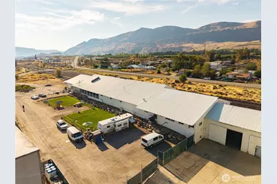 623 Goose Rock Lane, Malaga, WA 98828 - Photo 10