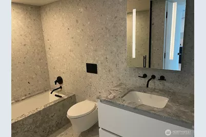 300 Virginia Street #2210, Seattle, WA 98121 - Photo 14