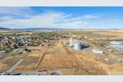 601 E 1st St, Waterville, WA 98858 - Photo 14