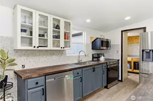 23412 36th Ave Ct E, Spanaway, WA 98387 - Photo 16