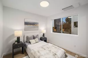 939 N 87th St, Seattle, WA 98103 - Photo 12