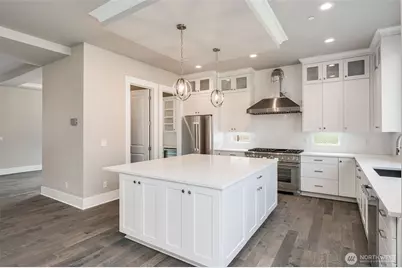 17254 NE 113th Court, Redmond, WA 98052 - Photo 2