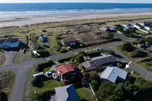 1376 Holand Dr, Grayland, WA 98547 - Photo 2