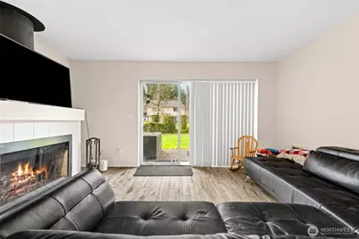 2100 S 336th Street #B4, Federal Way, WA 98003 - Photo 8