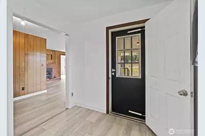 39411 Mountain Highway E, Eatonville, WA 98328 - Photo 8