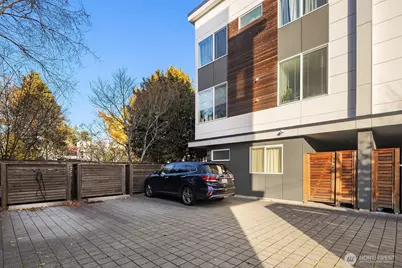 8340 Mary Avenue NW #D, Seattle, WA 98117 - Photo 32