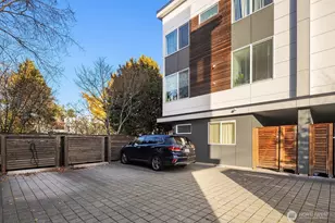 8340 Mary Ave NW, Seattle, WA 98117 - Photo 32