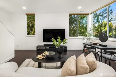 8340 Mary Avenue NW #D, Seattle, WA 98117 - Photo 14