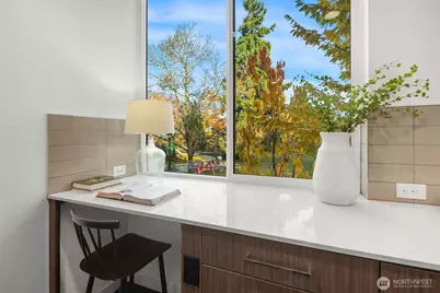 8340 Mary Avenue NW #D, Seattle, WA 98117 - Photo 16