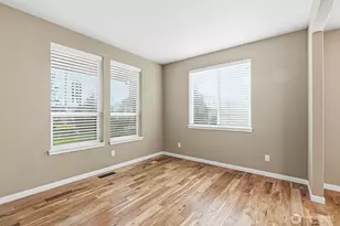 1506 NW 339th St, La Center, WA 98629 - Photo 2