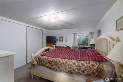 2210 Old Highway 99 South Road #26, Mount Vernon, WA 98273 - Photo 18