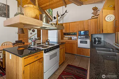 30 Smugglers Rowe, Henry Island, WA 98250 - Photo 22