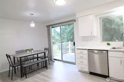 25304 146th Avenue SE, Kent, WA 98042 - Photo 10