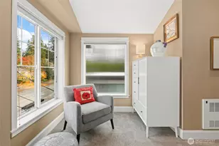 4535 NE 55th St, Seattle, WA 98105 - Photo 10