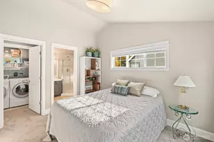 4535 NE 55th St, Seattle, WA 98105 - Photo 20