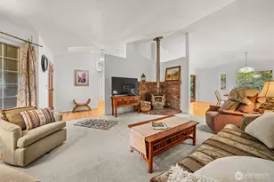 11402 106th St, Anderson Island, WA 98303 - Photo 8