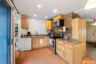 12712 58 Ave E, Puyallup, WA 98373 - Photo 10