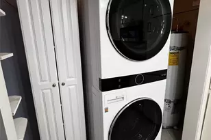 1735 W Sunn Fjord Ln, Bremerton, WA 98312 - Photo 10