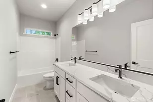 5635 SE Aloha Ln, Port Orchard, WA 98367 - Photo 18