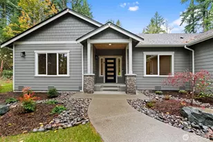 5635 SE Aloha Ln, Port Orchard, WA 98367 - Photo 2