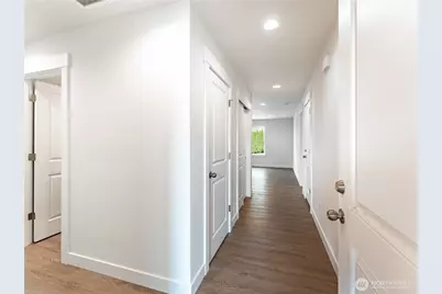 2340 2nd Street SE, East Wenatchee, WA 98802 - Photo 4