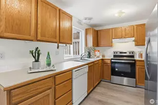 2609 SW Holden St, Seattle, WA 98126 - Photo 12