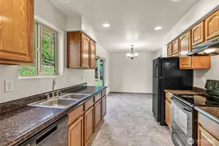 1301 Sunrise St, Kelso, WA 98626 - Photo 6