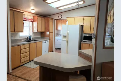 209 Noble Fir Circle #60, Enumclaw, WA 98022 - Photo 2