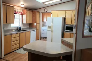 209 Noble Fir Circle, Enumclaw, WA 98022 - Photo 2