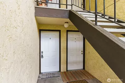 8621 25th Avenue SW #B, Seattle, WA 98106 - Photo 32