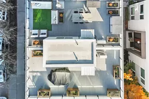 2212 Franklin Ave E, Seattle, WA 98102 - Photo 24