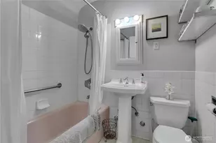 1101 17th Ave, Seattle, WA 98122 - Photo 14