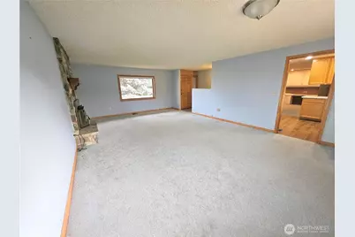 319 Oak Street, Omak, WA 98841 - Photo 4