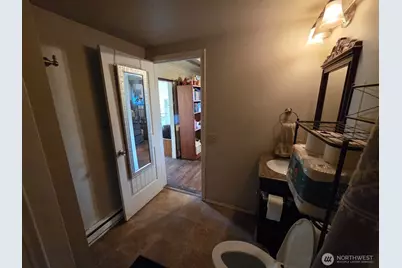 2213 Laurel Street, Port Angeles, WA 98362 - Photo 12