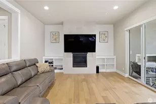 611 20th Ave Ct SW, Puyallup, WA 98371 - Photo 8