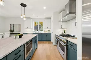 15001 NE 8th St, Bellevue, WA 98007 - Photo 8