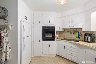 1121 244th Street SW #19, Bothell, WA 98021 - Photo 12