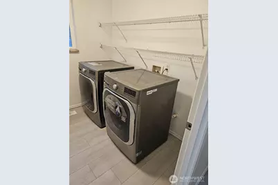 9925 S 242nd Place, Kent, WA 98030 - Photo 8