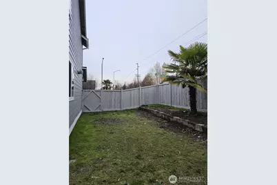 9925 S 242nd Place, Kent, WA 98030 - Photo 20