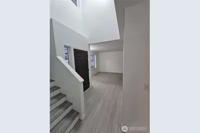 9925 S 242nd Place, Kent, WA 98030 - Photo 10