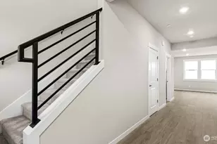 13490 NE 105th Ct, Kirkland, WA 98033 - Photo 8