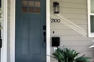 2100 1st Ave W, Seattle, WA 98119 - Photo 4