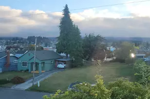 719 Caroline St, Port Angeles, WA 98362 - Photo 24