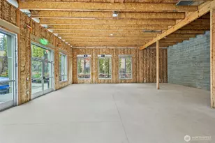 12828 SE Kent-Kangley Rd, Kent, WA 98030 - Photo 16