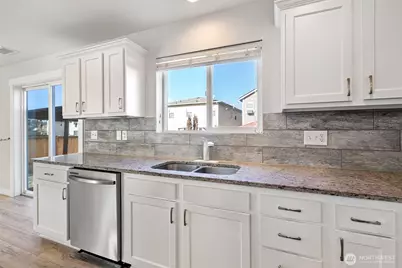 9547 187th Street Ct E, Puyallup, WA 98375 - Photo 6