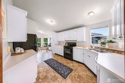 1625 Main Street #11, Ferndale, WA 98248 - Photo 28